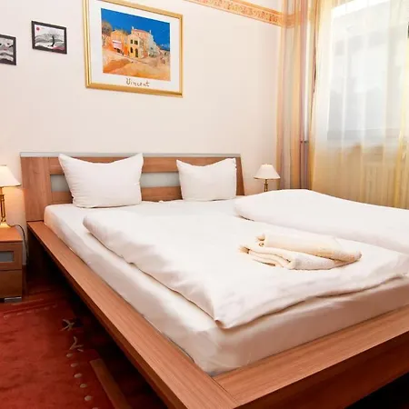 Kugel Guest house 2*